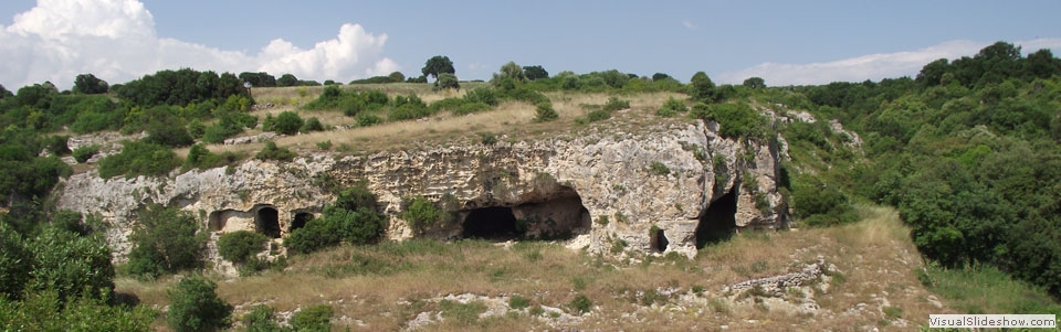 14.Matera, Complesso rupestre della Madonna del Giglio, visite guidate sulla murgia materana